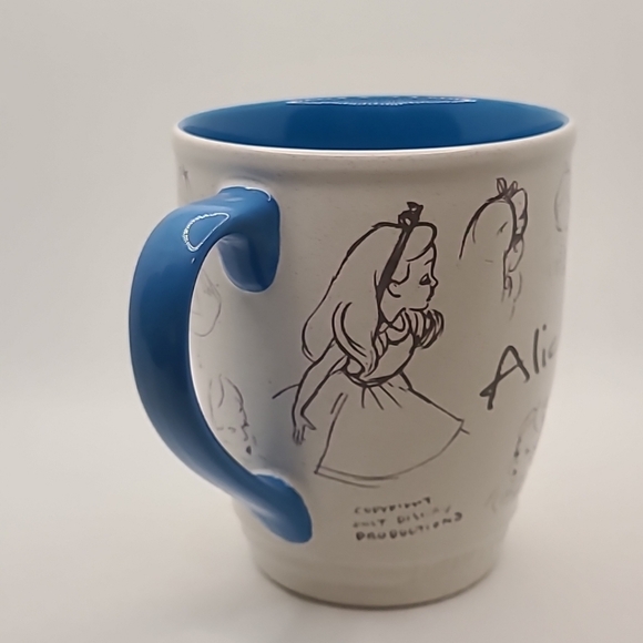 Disney Alice Mug- Alice in Wonderland- Classic Collection 4.5" tall - Picture 4 of 9